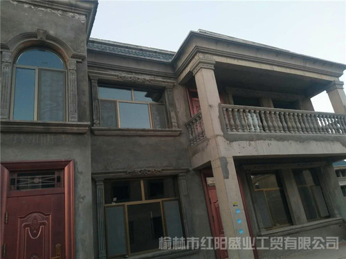 色草湾新农村现浇檐线，柱头，花瓶柱，窗套，